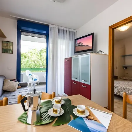 Apartment Cozy With Comfortable Terrace